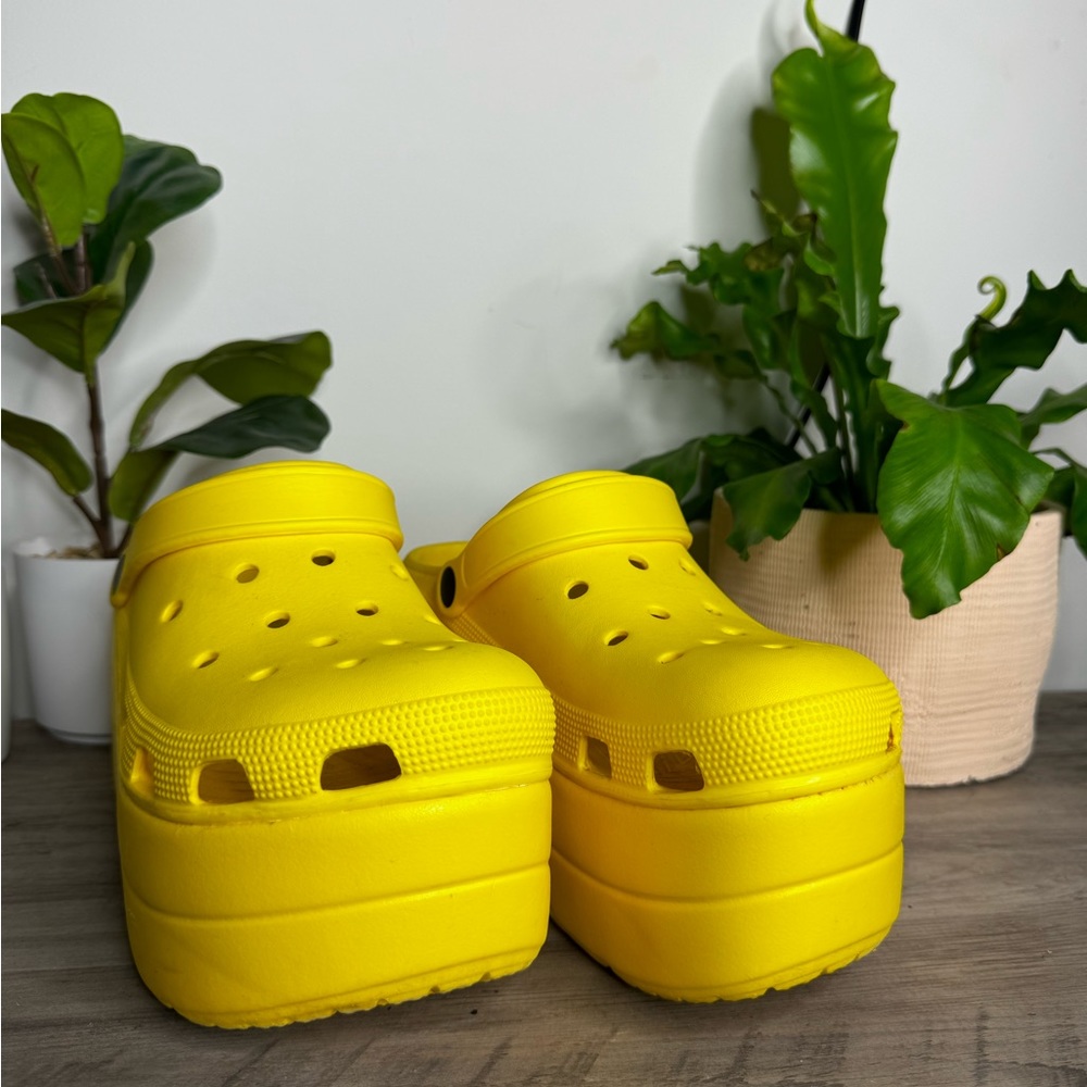Croc inspired platforms